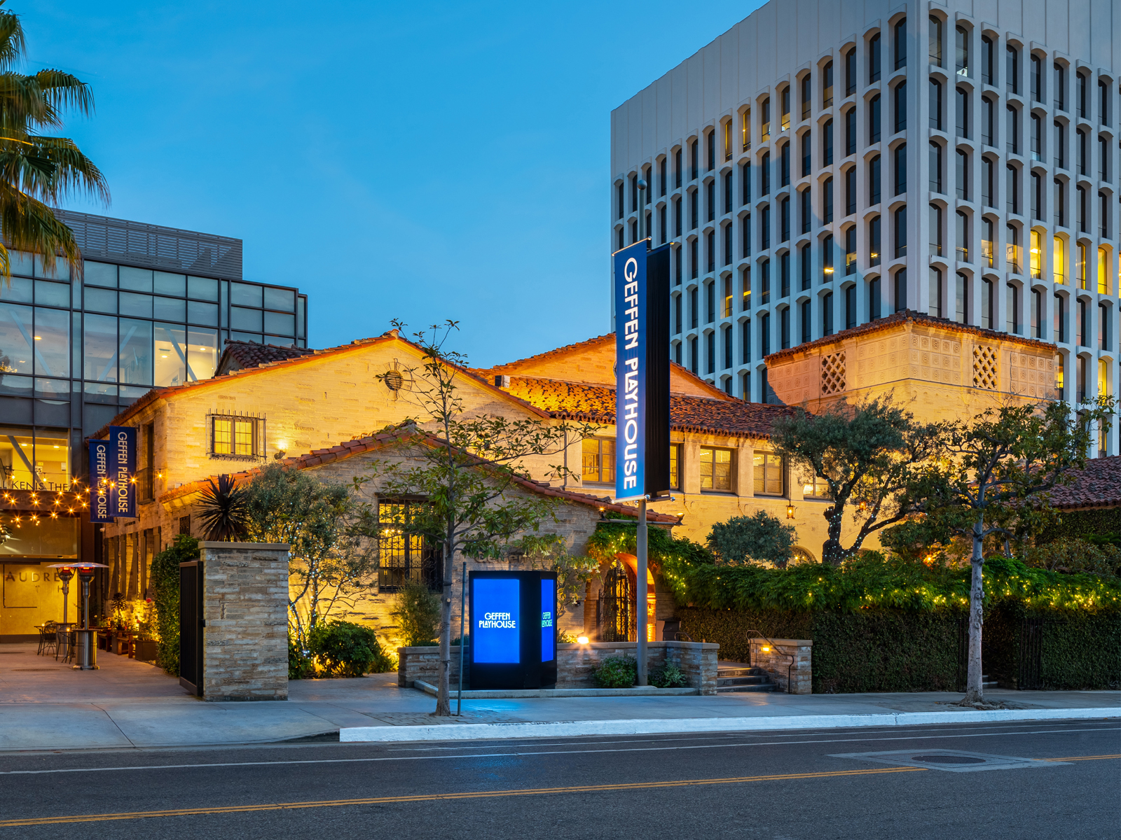 Gil Cates Theater